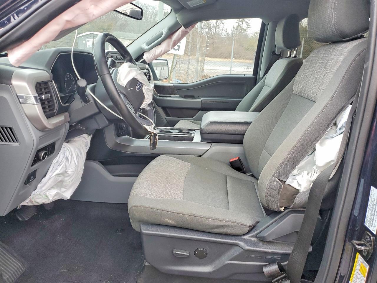 2023 FORD F150 SUPERCREW photo 19