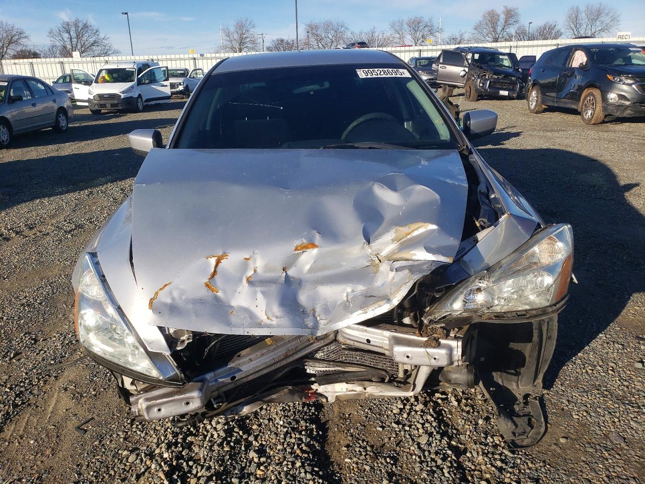 2005 HONDA ACCORD LX photo 5