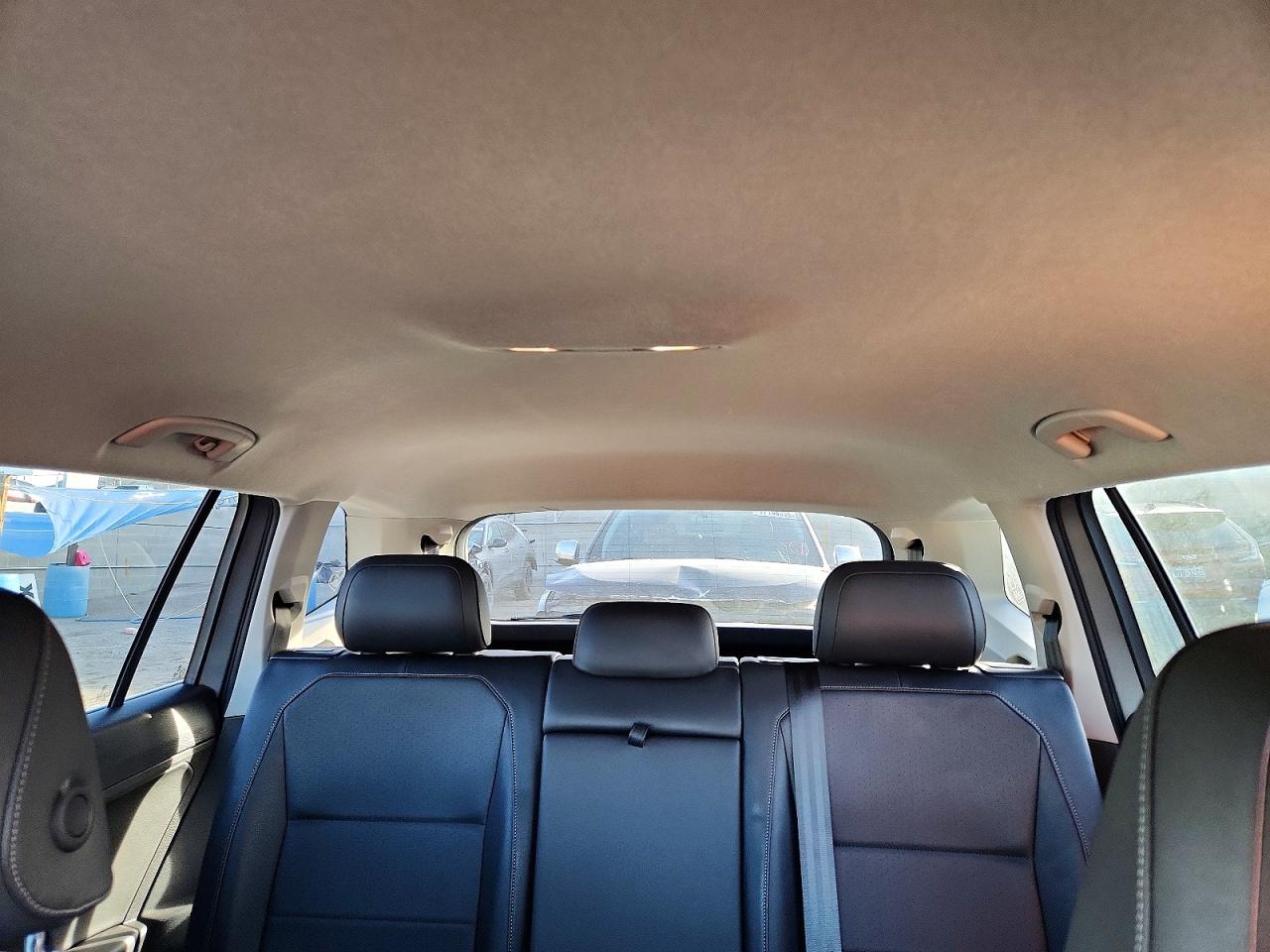 2020 VOLKSWAGEN TIGUAN SE photo 19