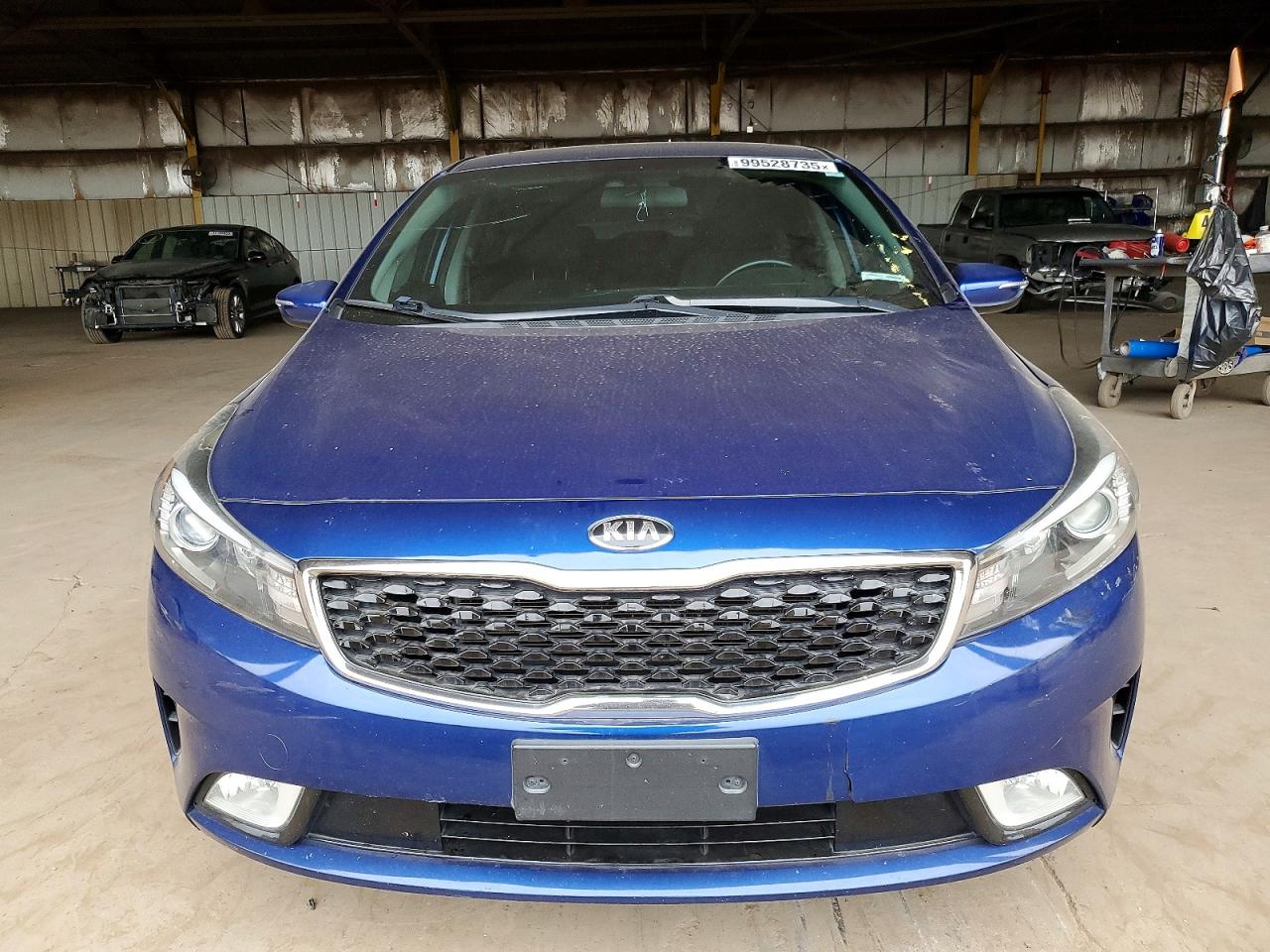2017 KIA FORTE LX photo 9