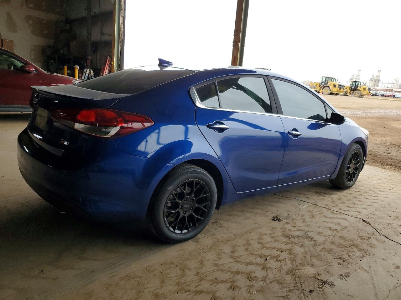 2017 KIA FORTE LX photo 5
