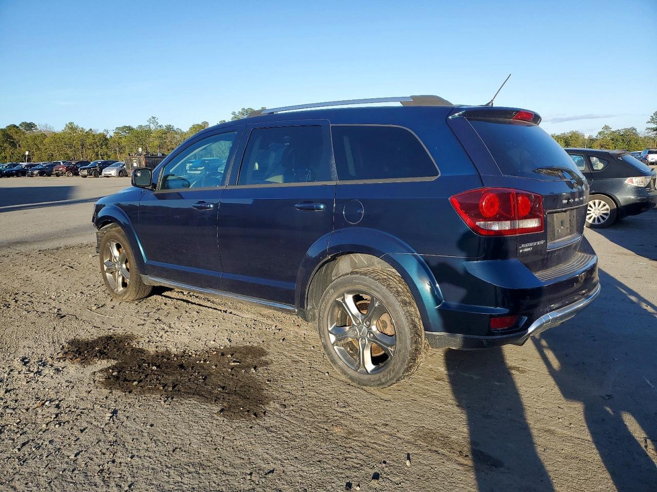 2015 DODGE JOURNEY CROSSROAD photo 2