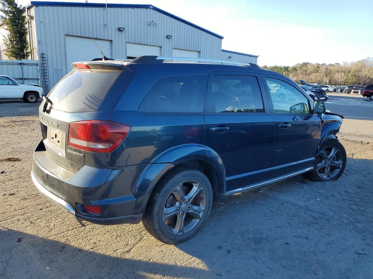 2015 DODGE JOURNEY CROSSROAD photo 3