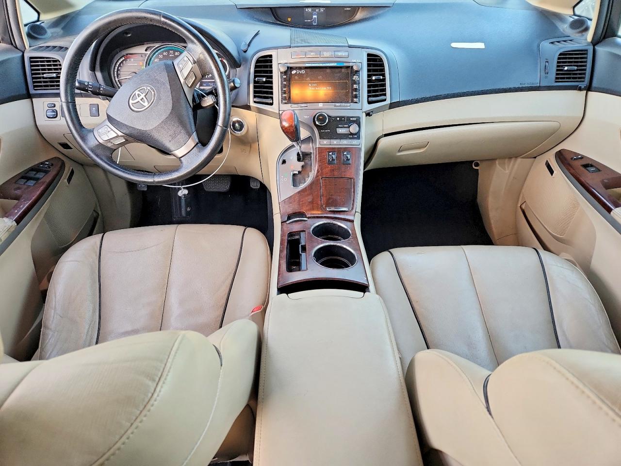 2010 TOYOTA VENZA photo 8