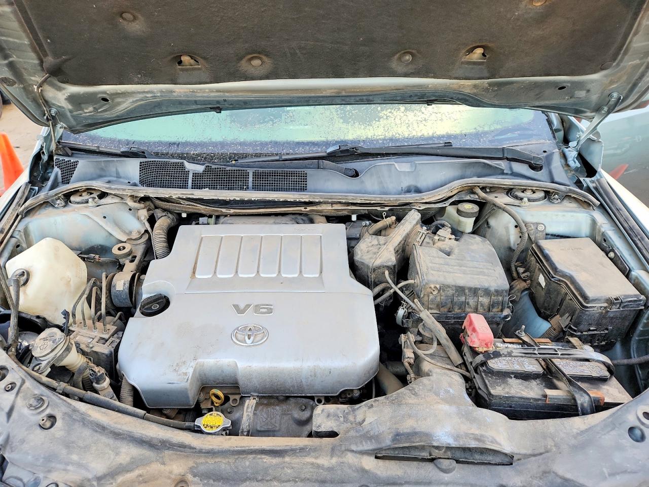 2010 TOYOTA VENZA photo 12