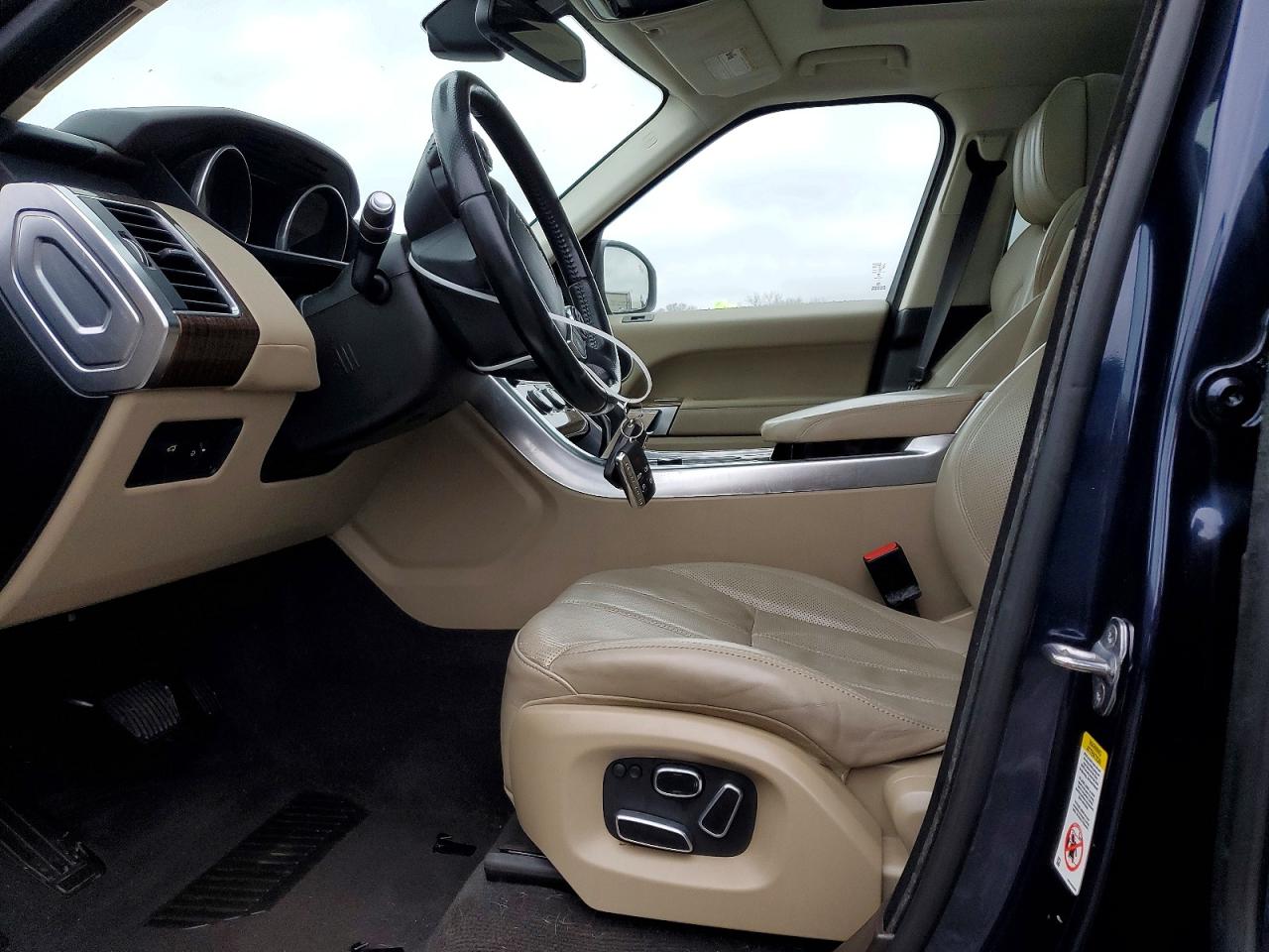 2014 LAND ROVER RANGE ROVER SPORT HSE photo 7