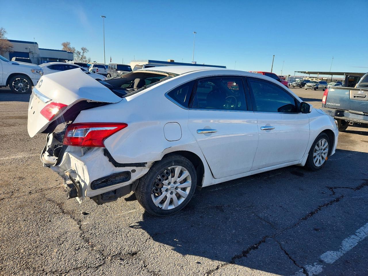 2018 NISSAN SENTRA S photo 3