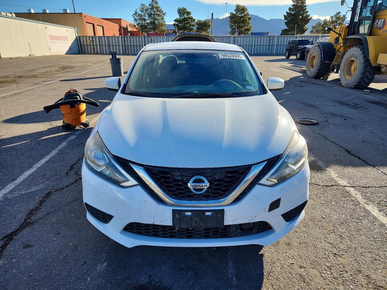 2018 NISSAN SENTRA S photo 5