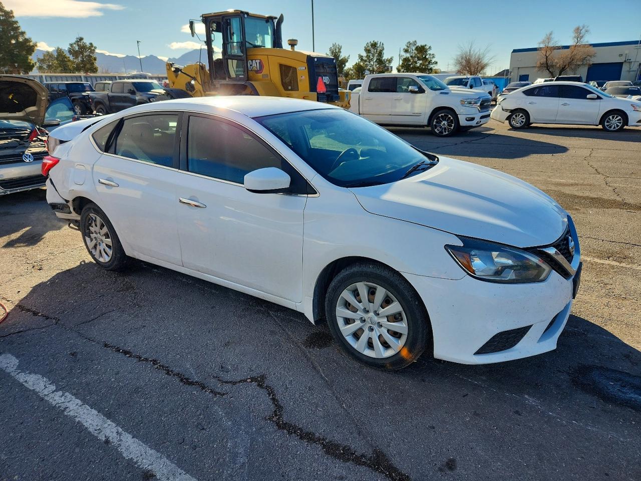 2018 NISSAN SENTRA S photo 4