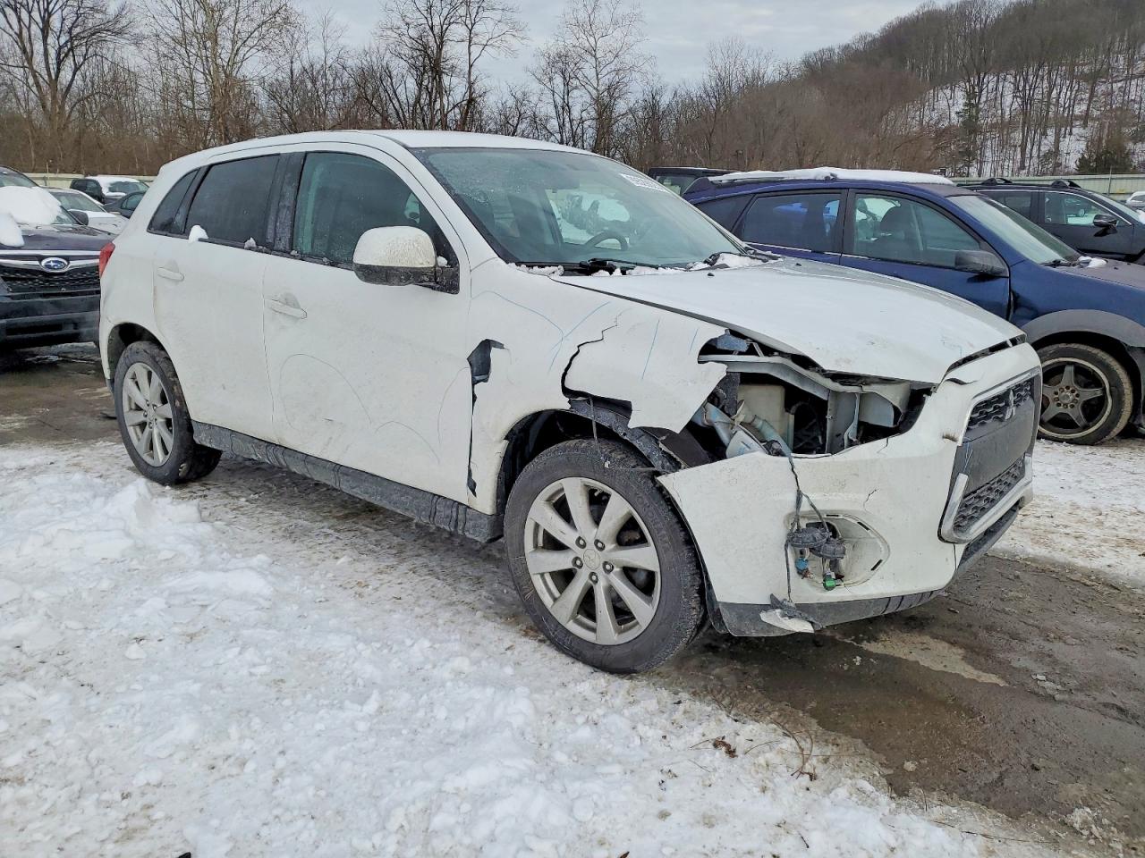 2015 MITSUBISHI OUTLANDER SPORT ES photo 4