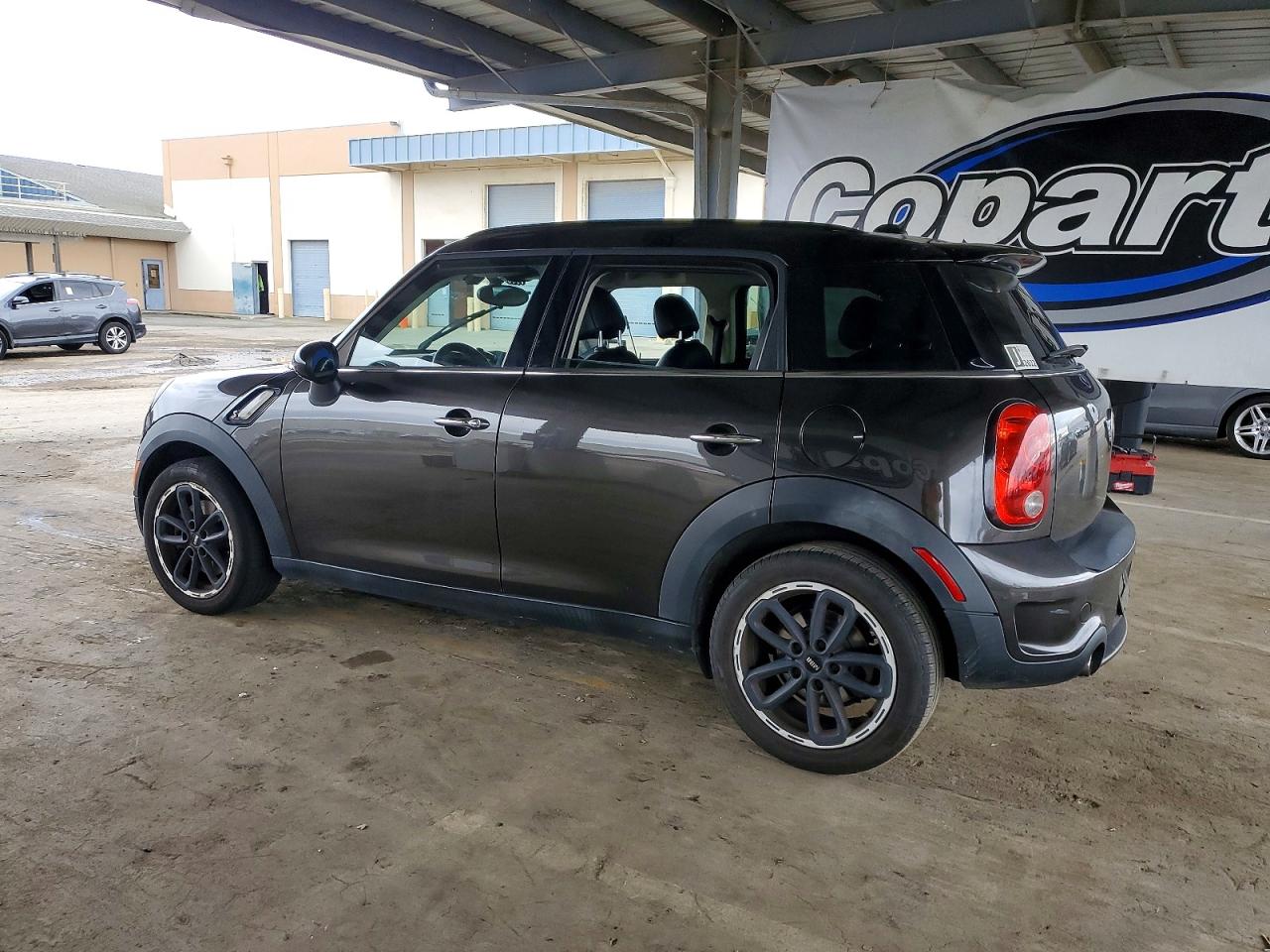 2016 MINI COOPER S COUNTRYMAN photo 2