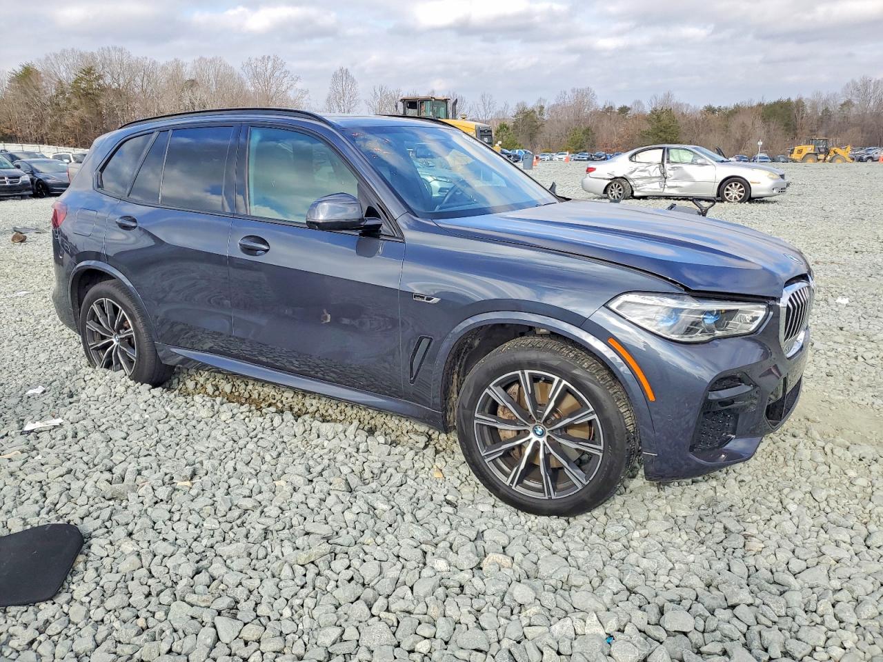 2022 BMW X5 XDRIVE45E photo 4
