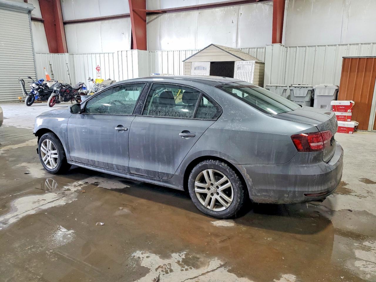 2018 VOLKSWAGEN JETTA S photo 2