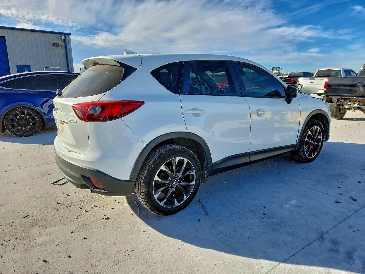 2016 MAZDA CX-5 GT photo 3
