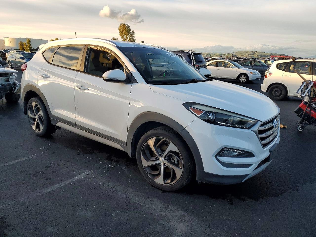 2017 HYUNDAI TUCSON LIMITED photo 4
