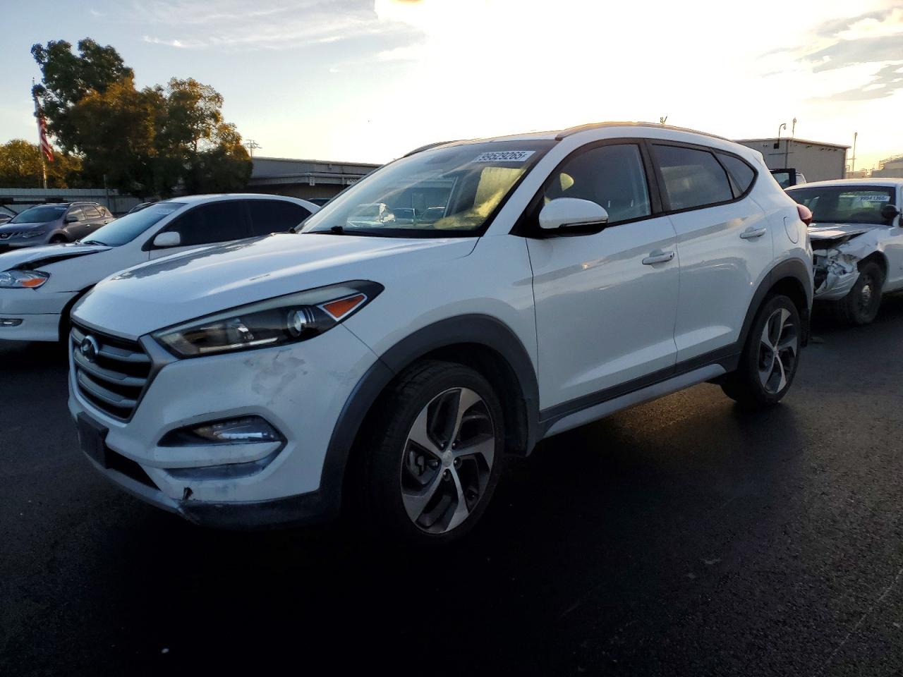 2017 HYUNDAI TUCSON