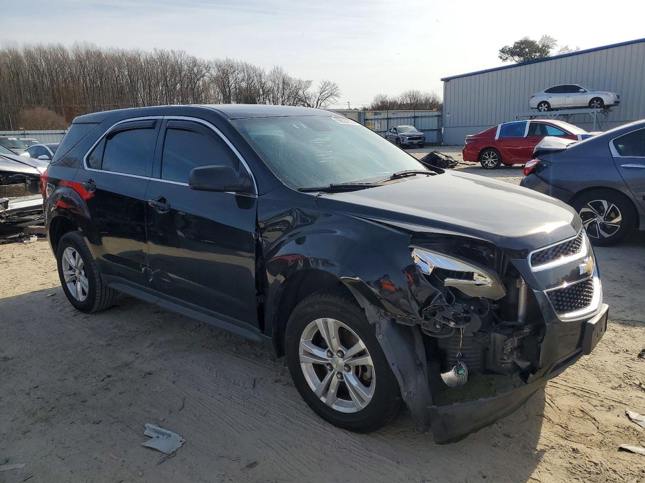 2015 CHEVROLET EQUINOX LS photo 4