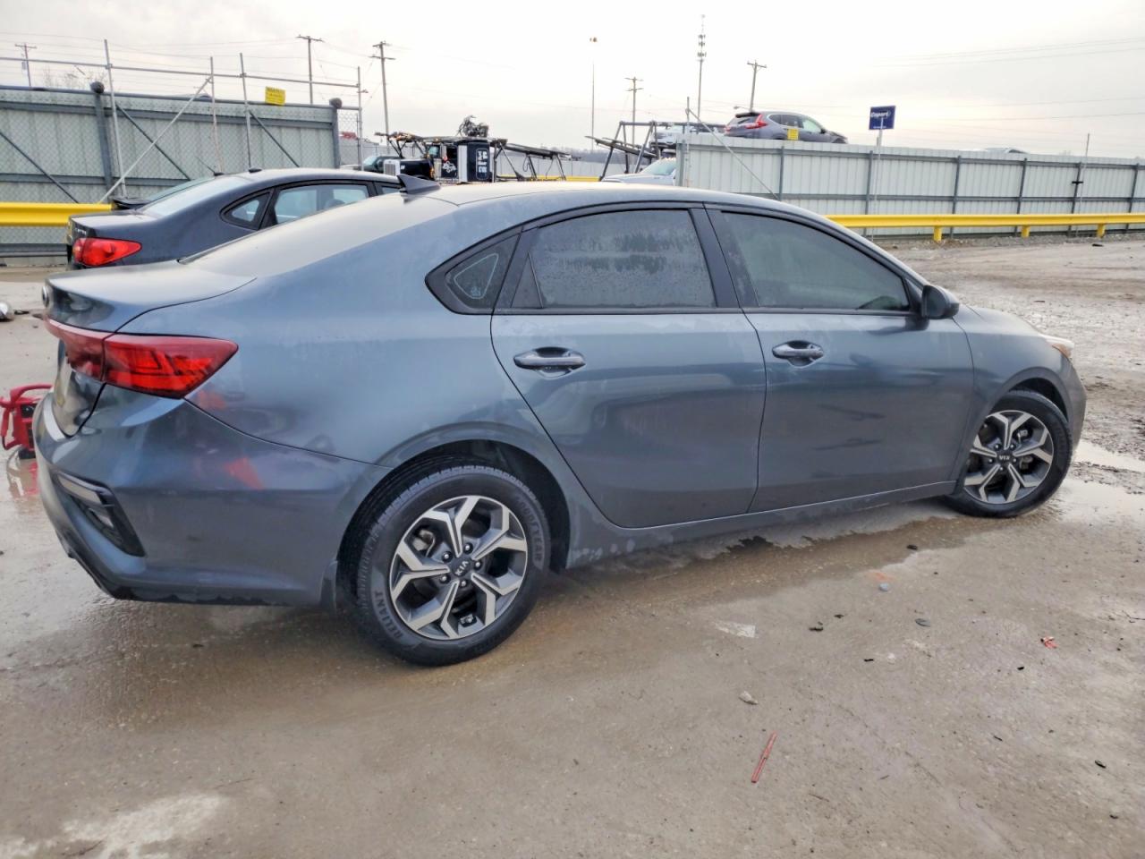2020 KIA FORTE FE photo 3