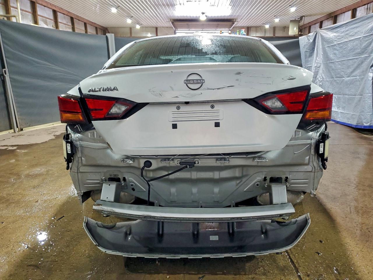 2025 NISSAN ALTIMA SV photo 6