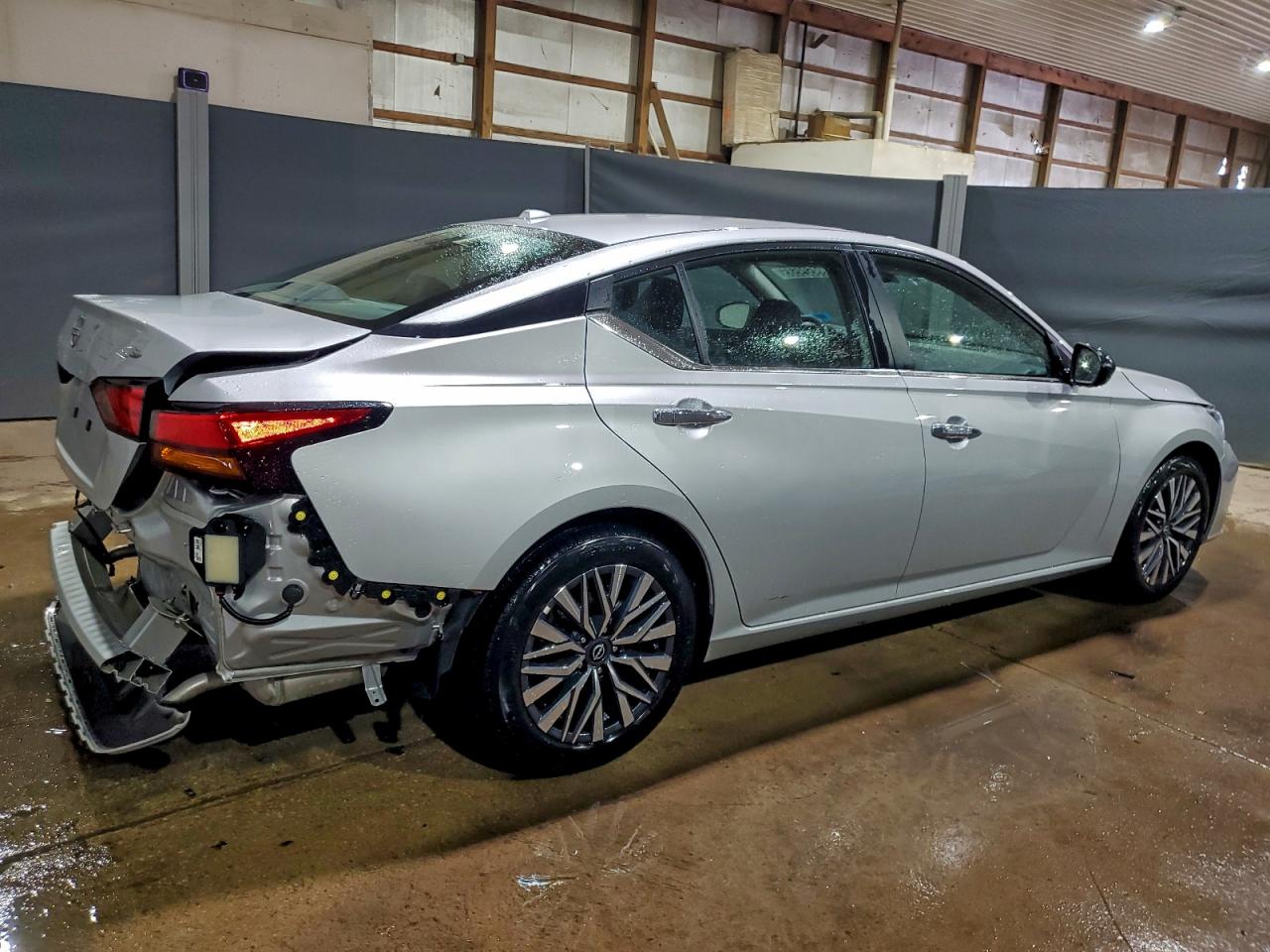2025 NISSAN ALTIMA SV photo 3