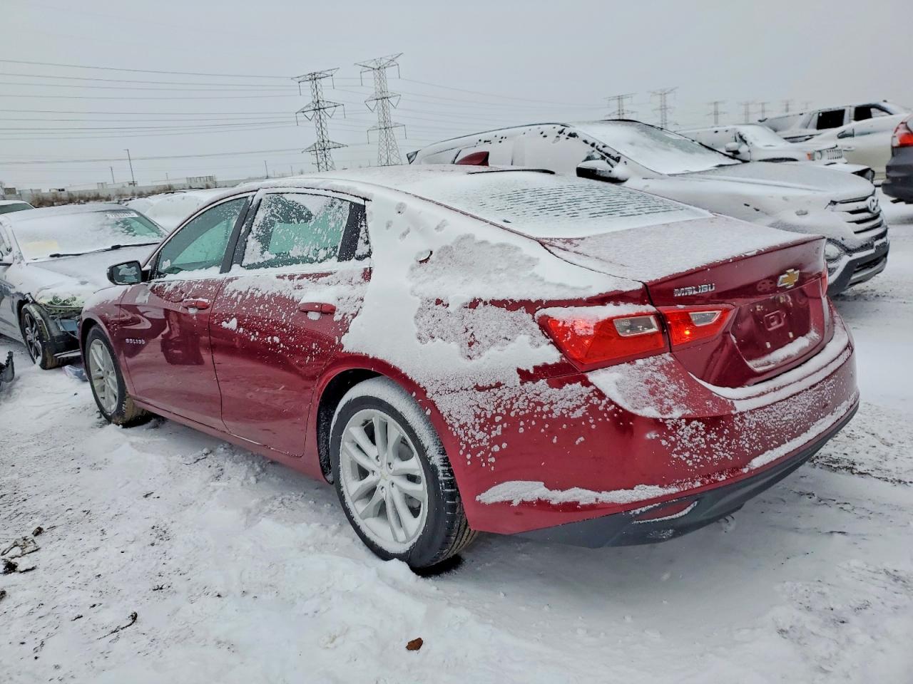 2017 CHEVROLET MALIBU LT photo 2