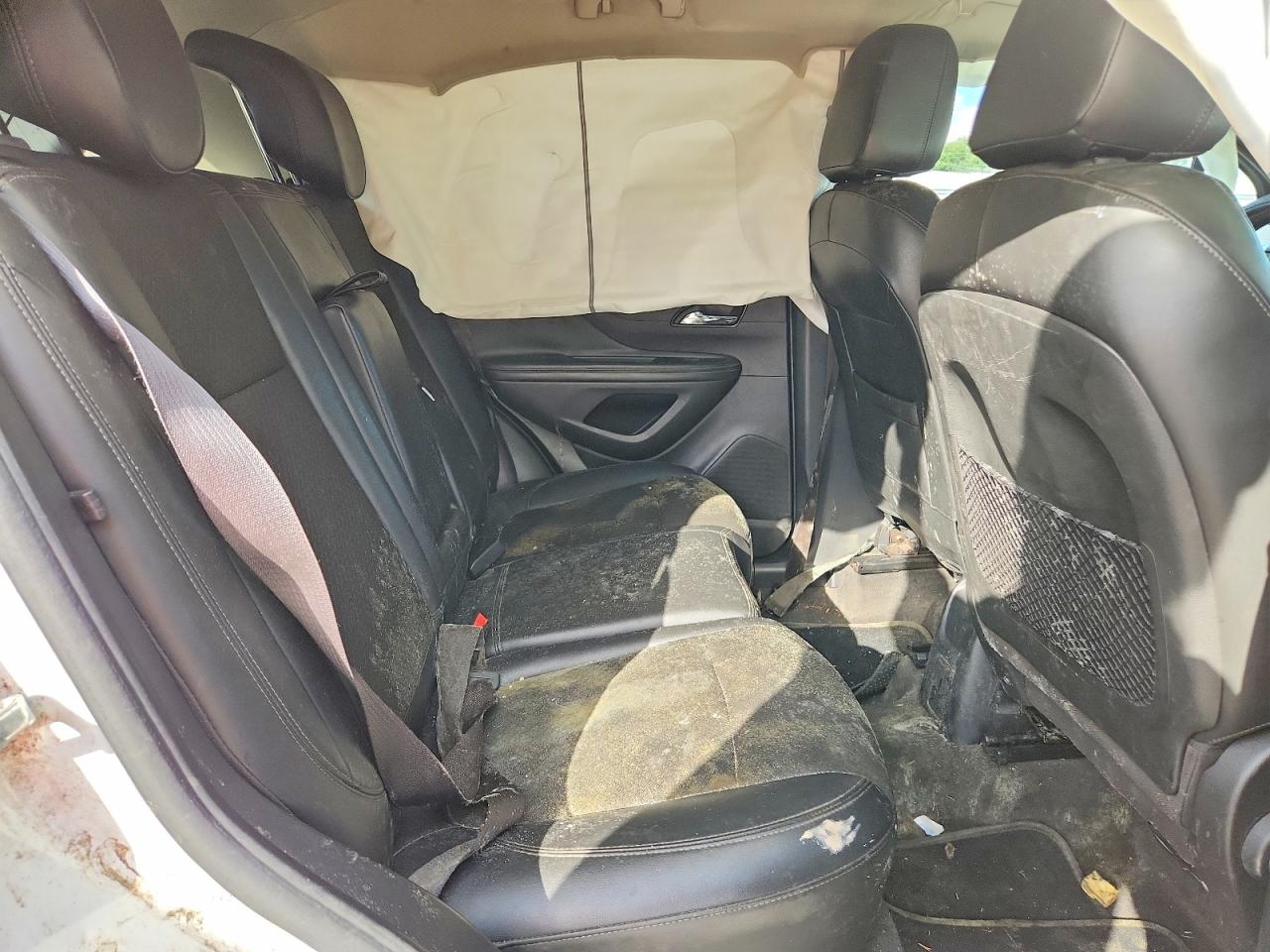 2017 BUICK ENCORE PREFERRED photo 31