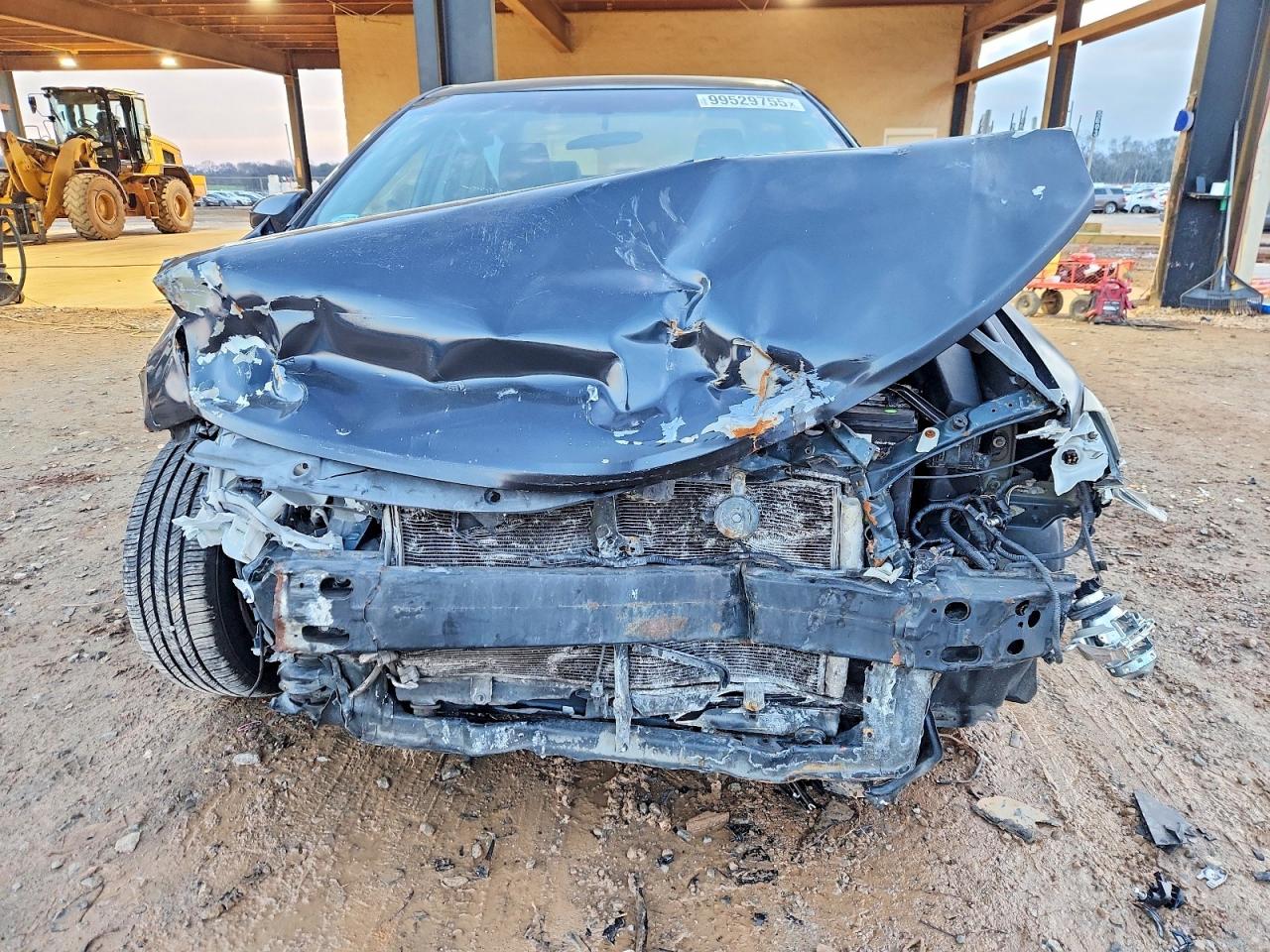 2014 TOYOTA CAMRY L photo 13