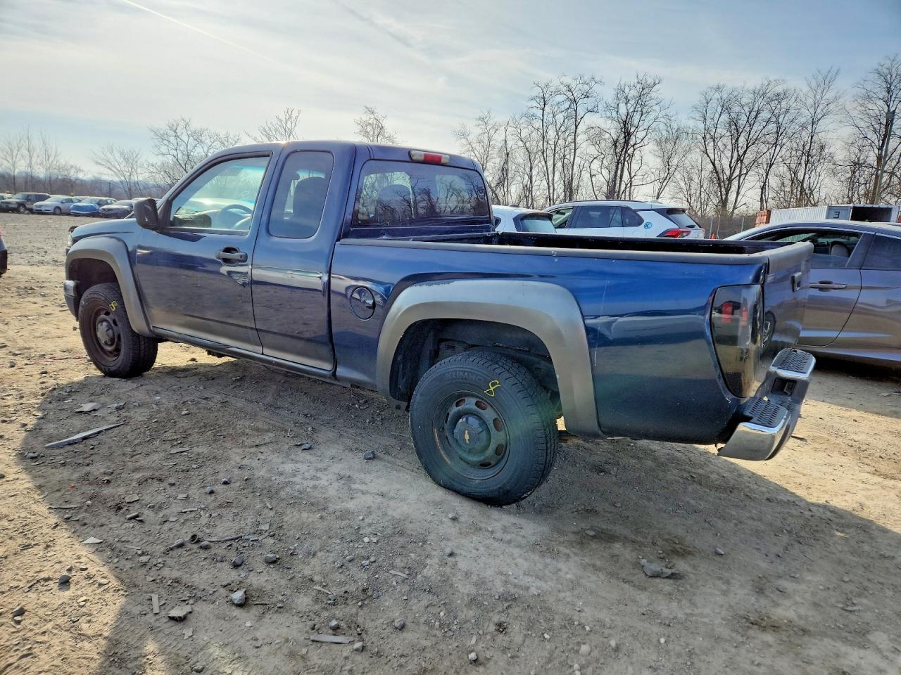 2005 CHEVROLET COLORADO photo 2