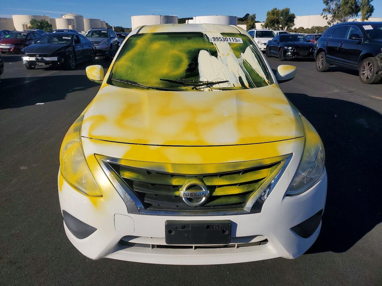2019 NISSAN VERSA S photo 5