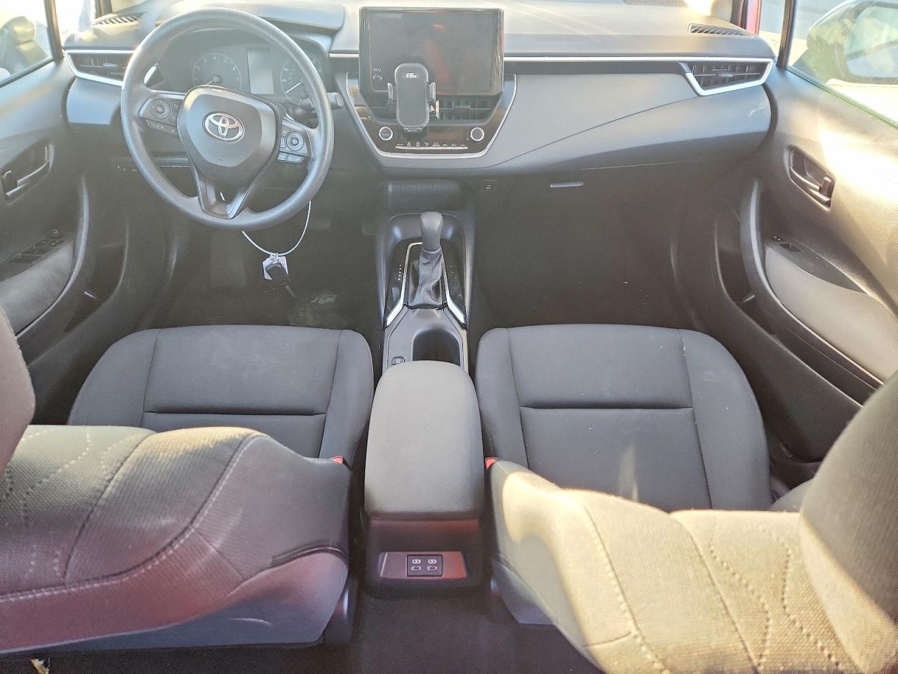 2023 TOYOTA COROLLA LE photo 8