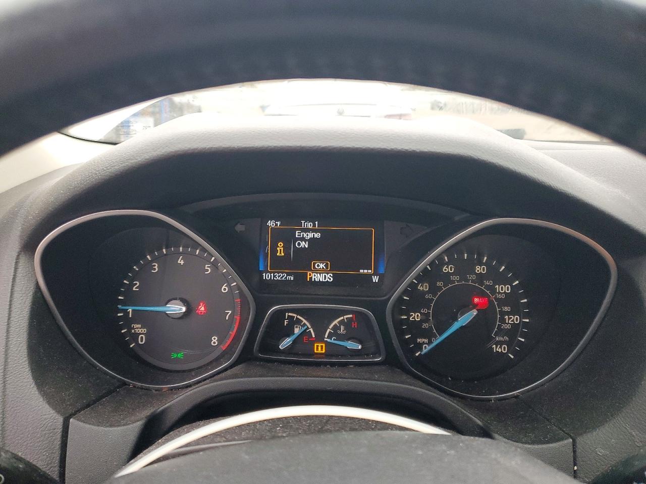 2015 FORD FOCUS SE photo 9