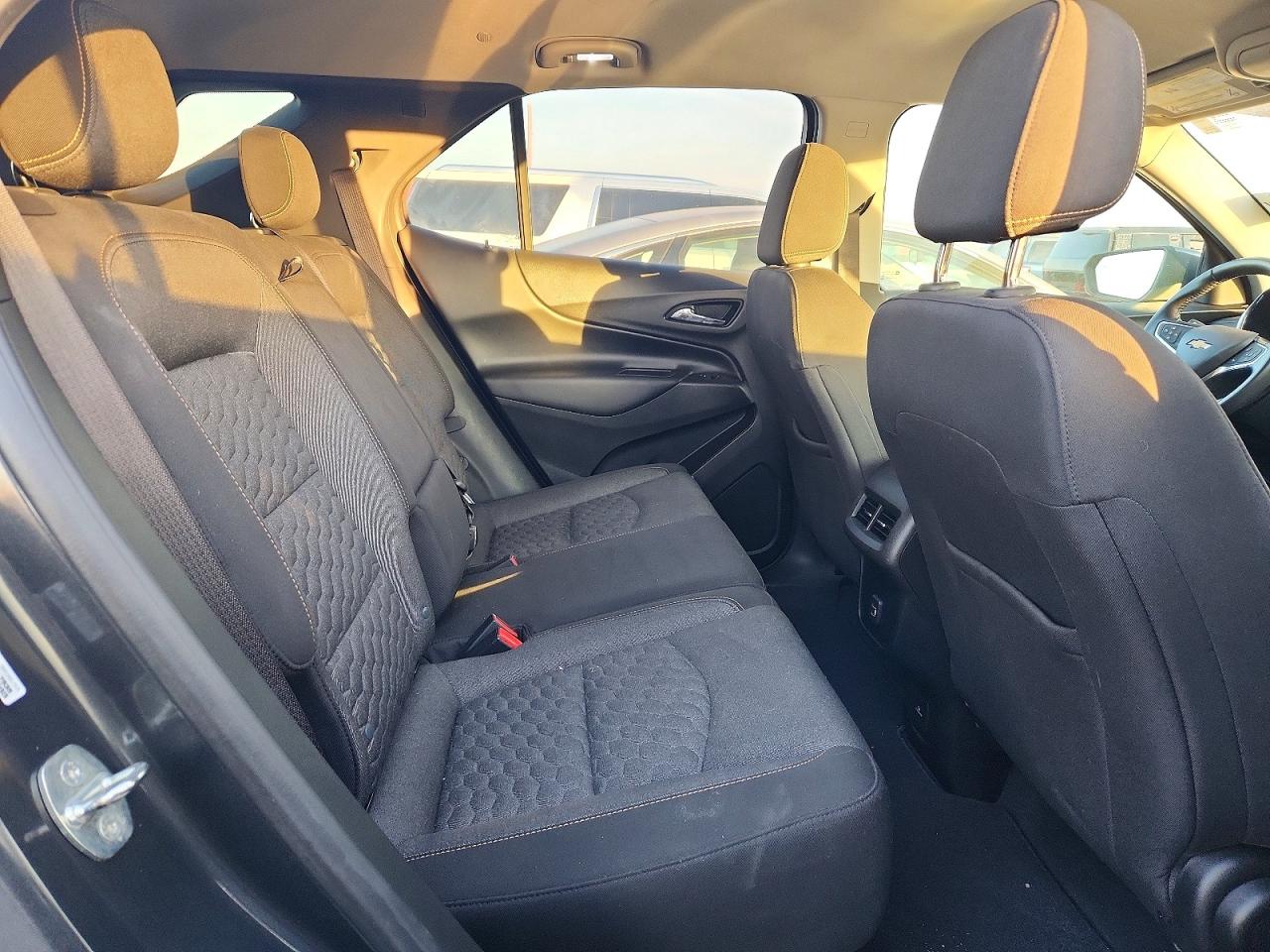 2020 CHEVROLET EQUINOX LT photo 10