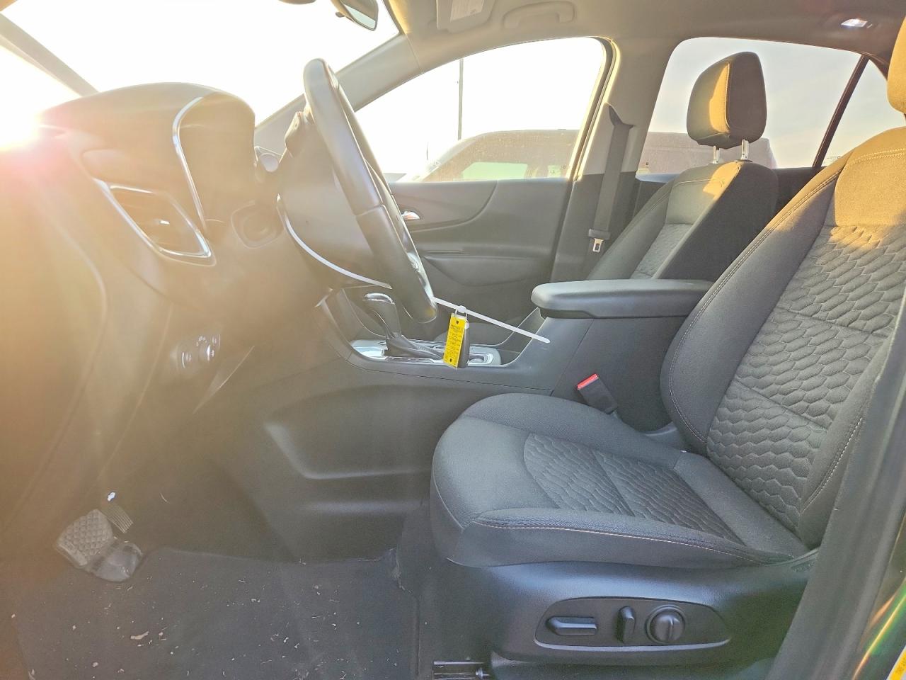2020 CHEVROLET EQUINOX LT photo 7