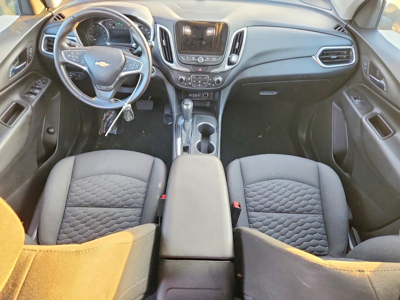 2020 CHEVROLET EQUINOX LT photo 8
