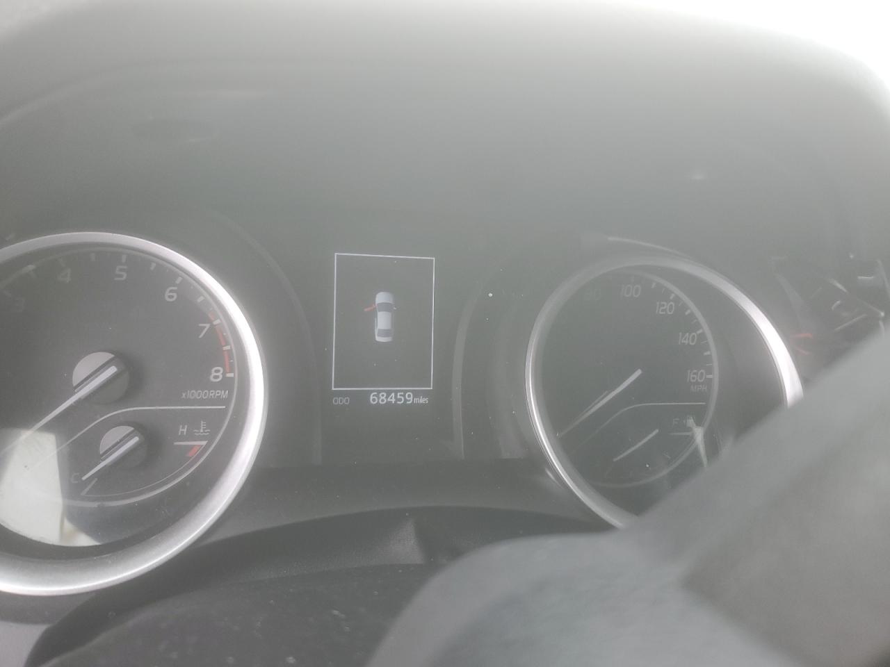 2022 TOYOTA CAMRY LE photo 9