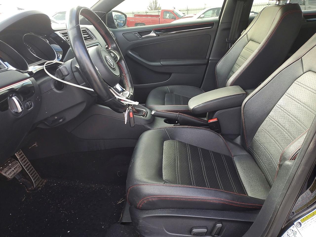2016 VOLKSWAGEN JETTA GLI photo 7