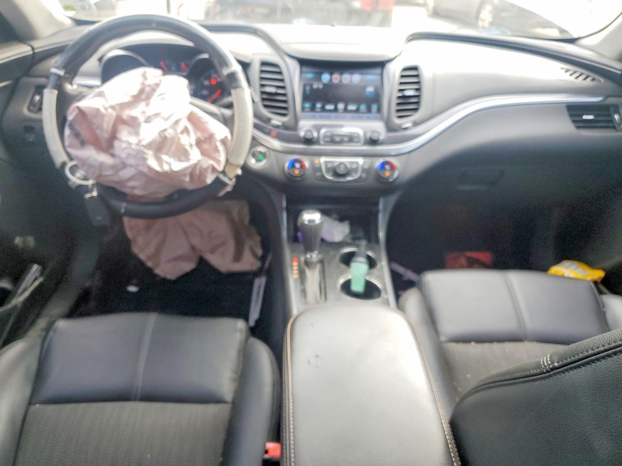 2018 CHEVROLET IMPALA LT photo 8