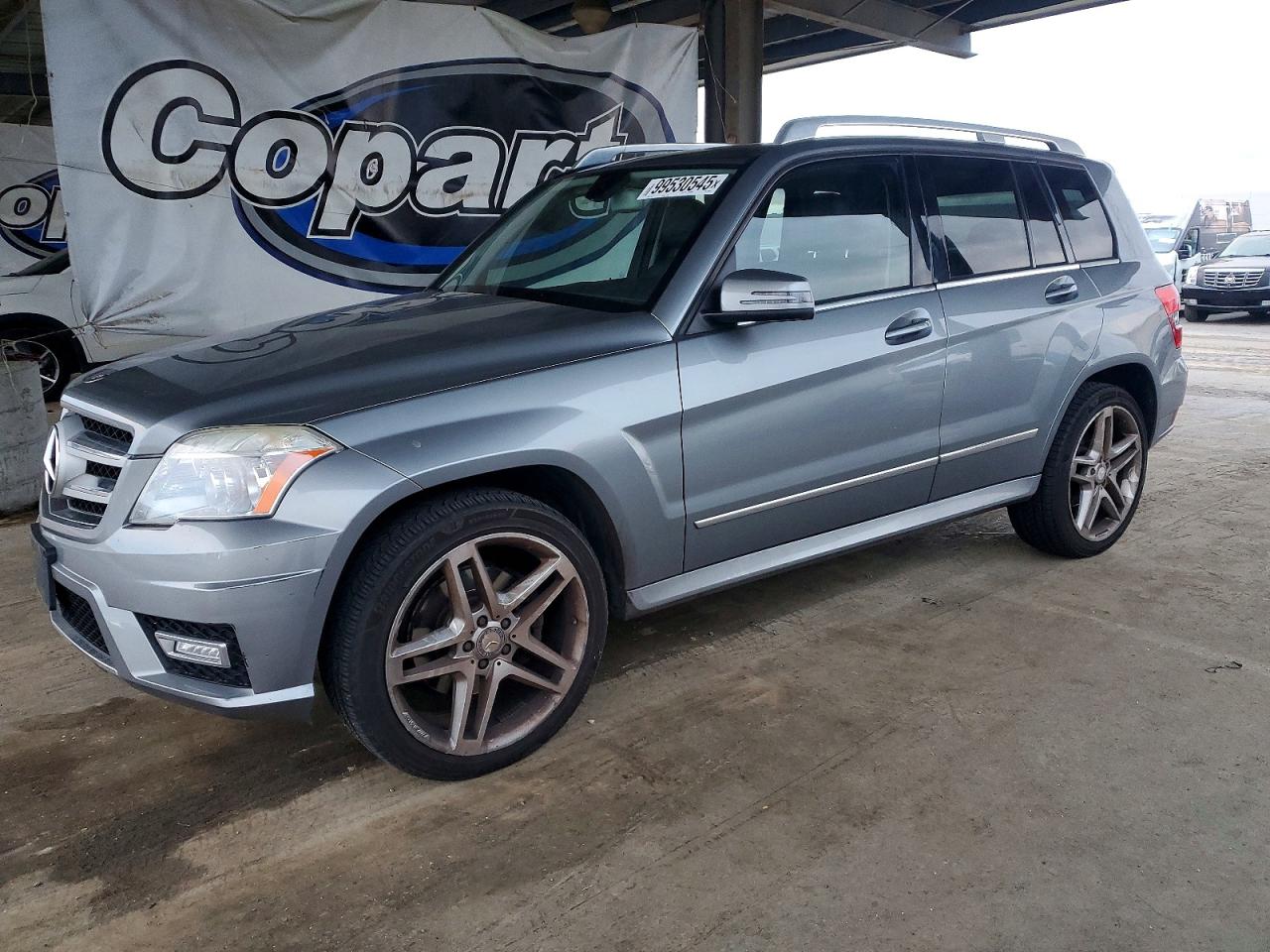 2011 MERCEDES-BENZ GLK