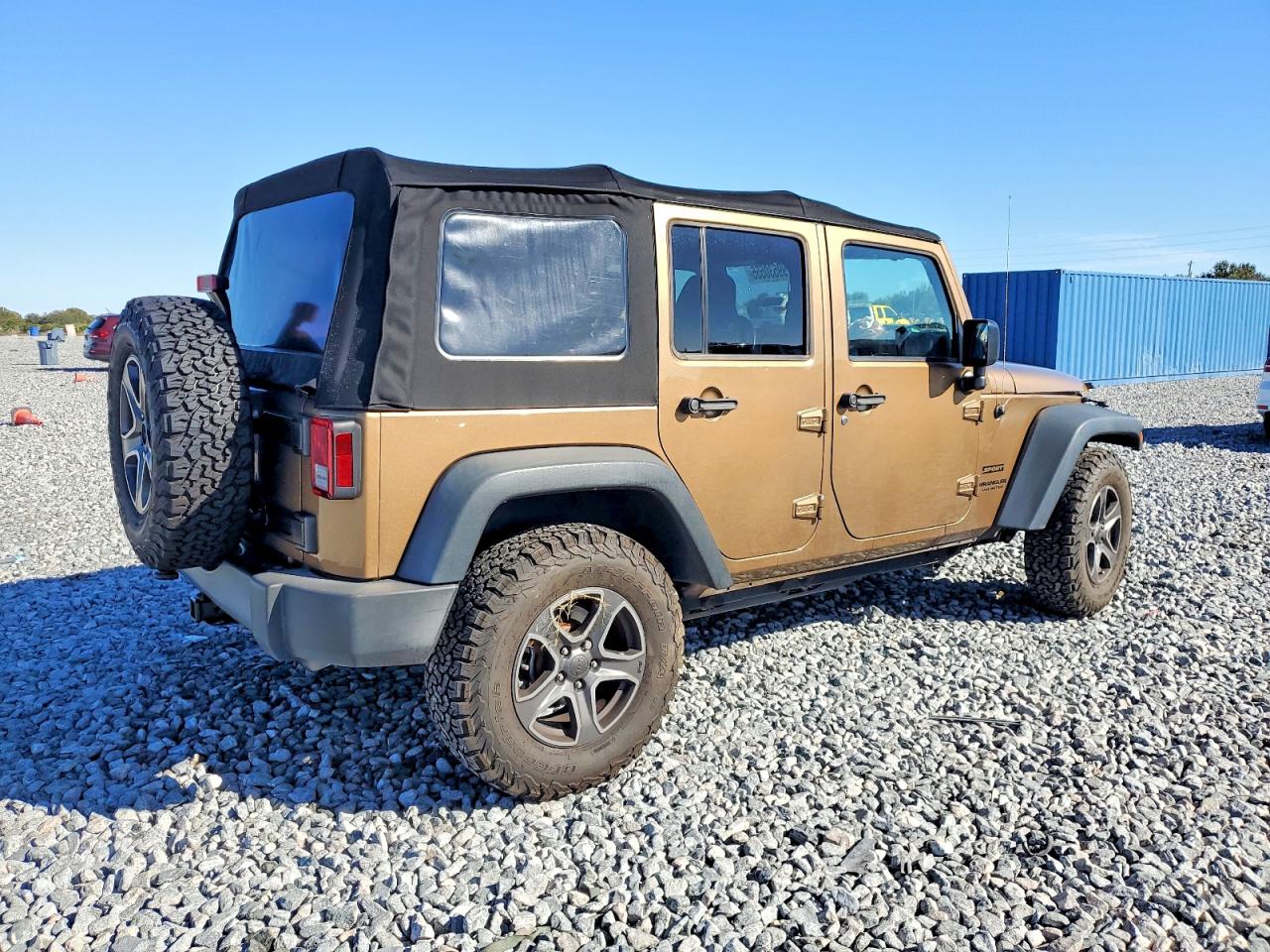 2015 JEEP WRANGLER UNLIMITED SPORT photo 3