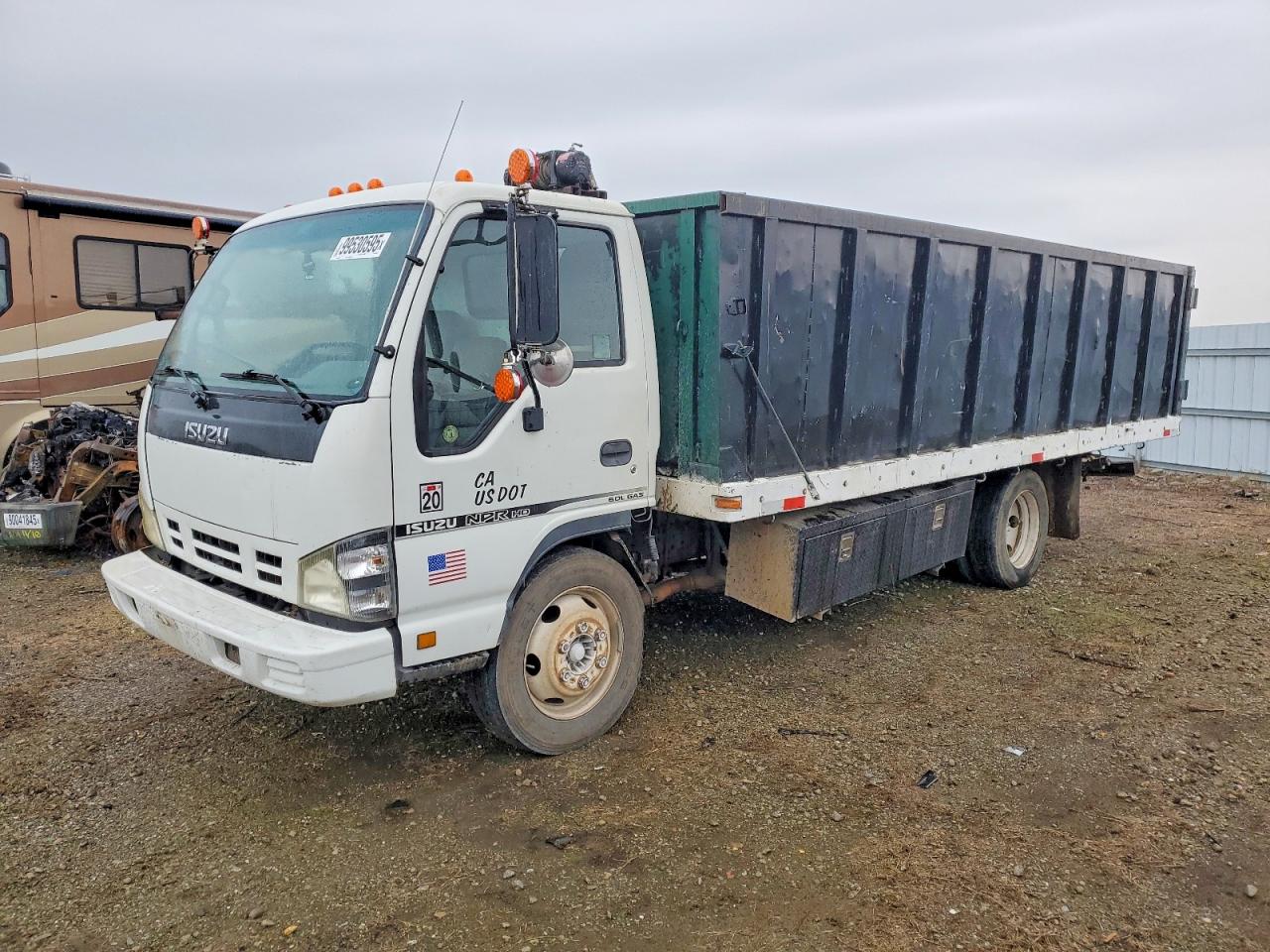 2006 ISUZU NPR