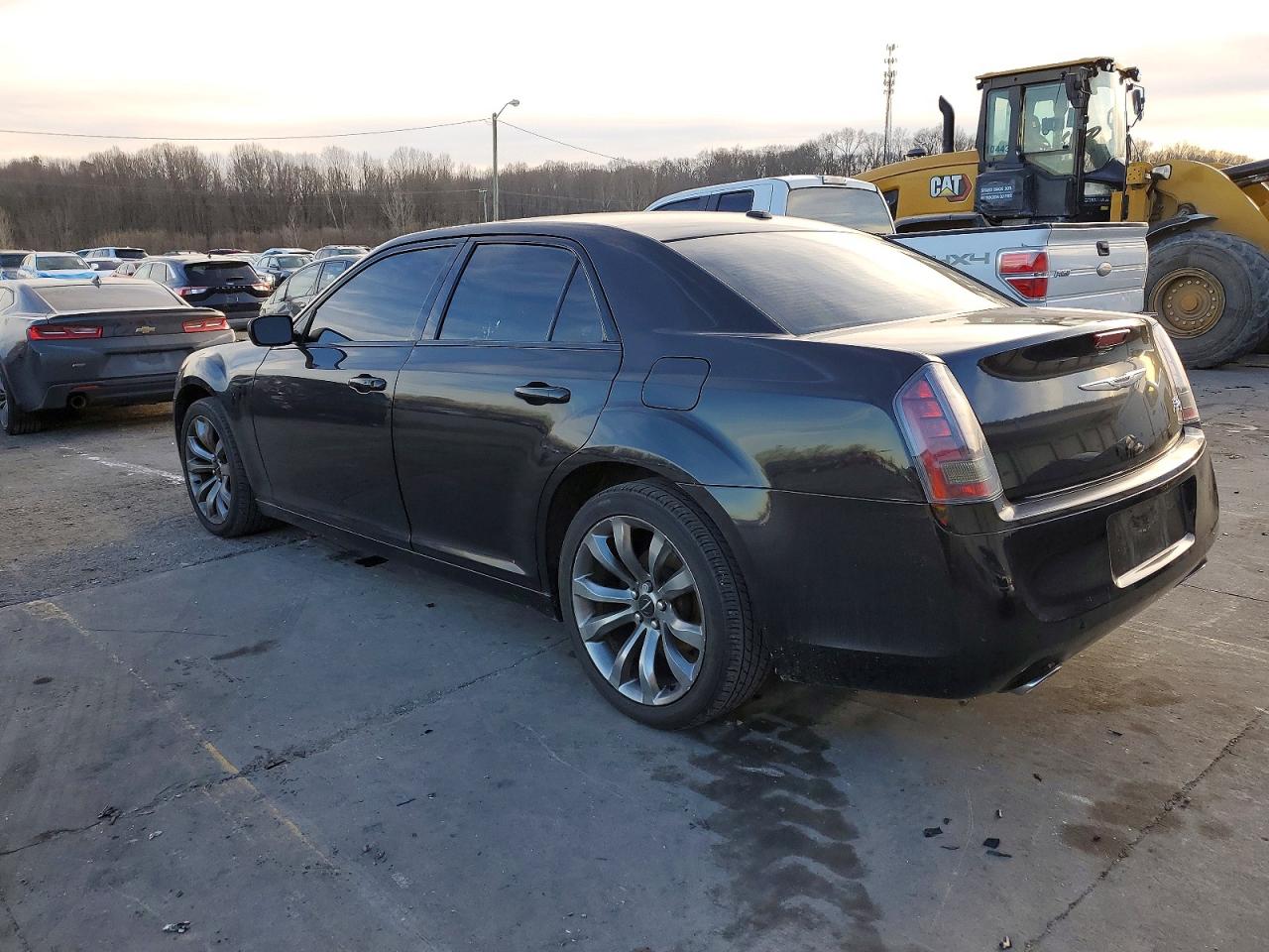 2014 CHRYSLER 300 S photo 2