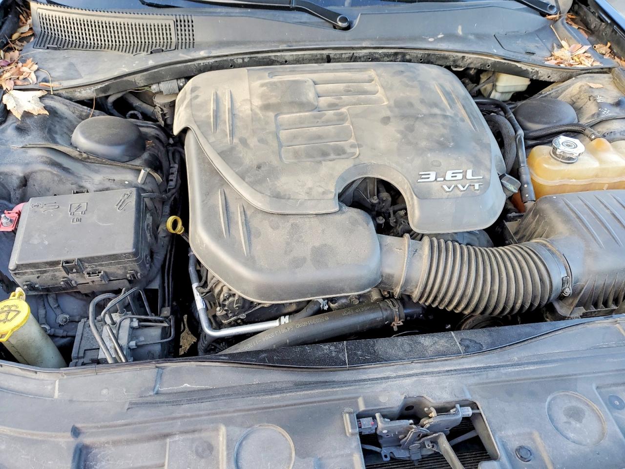 2014 CHRYSLER 300 S photo 11