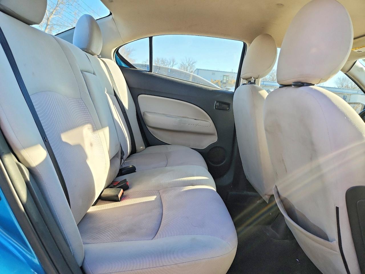 2017 MITSUBISHI MIRAGE G4 ES photo 10
