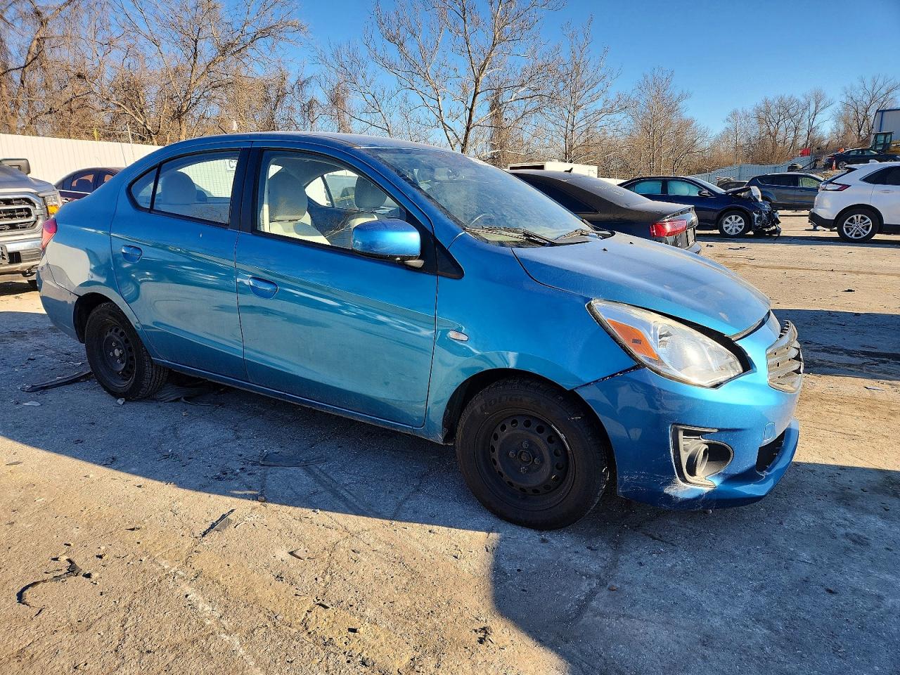 2017 MITSUBISHI MIRAGE G4 ES photo 4