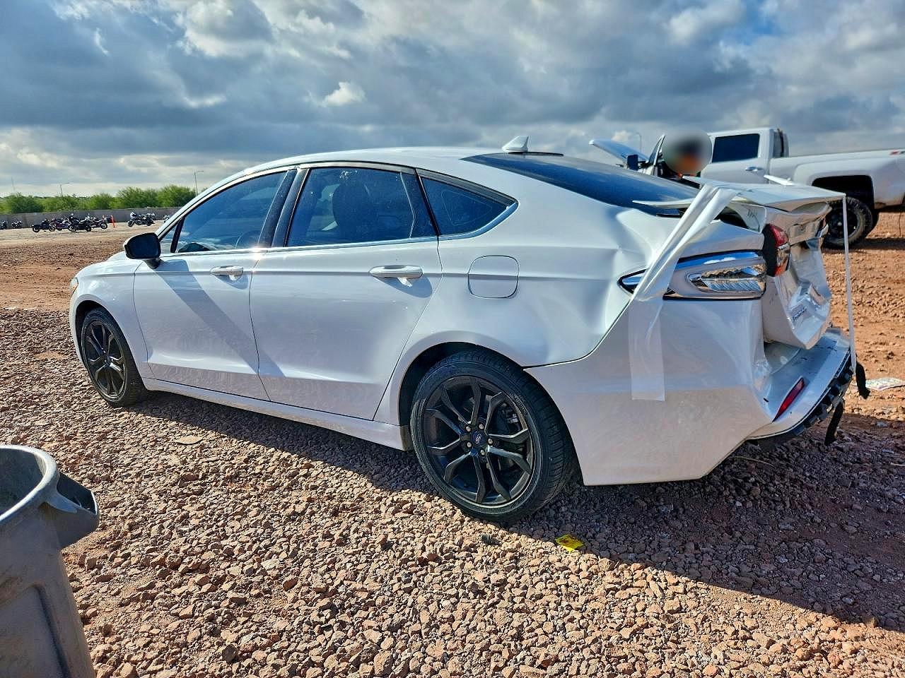 2020 FORD FUSION SE photo 2