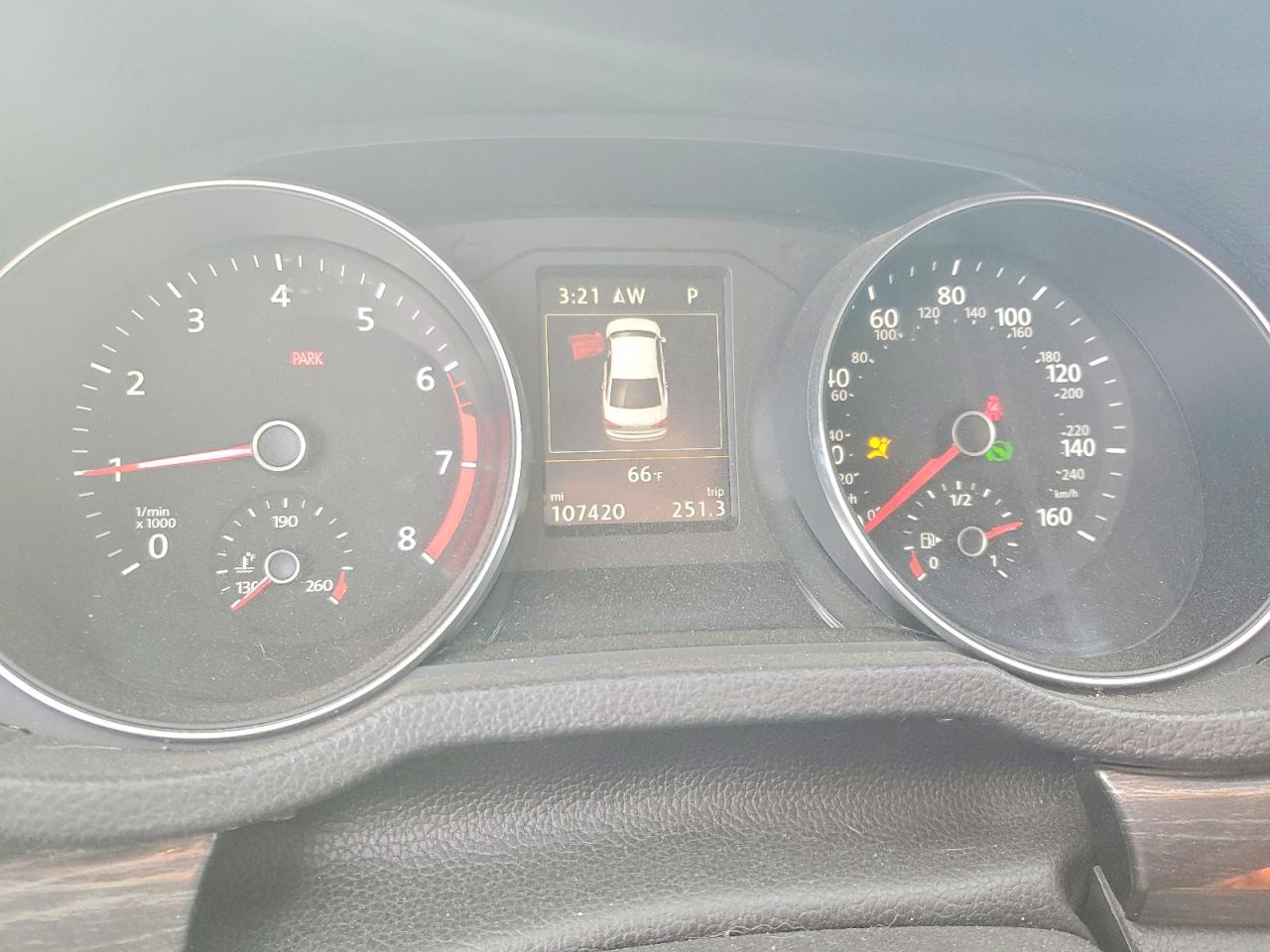 2017 VOLKSWAGEN PASSAT SE photo 9
