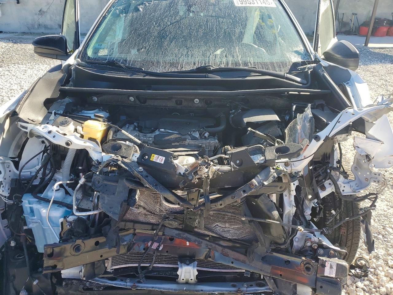 2018 TOYOTA RAV4 LE photo 12