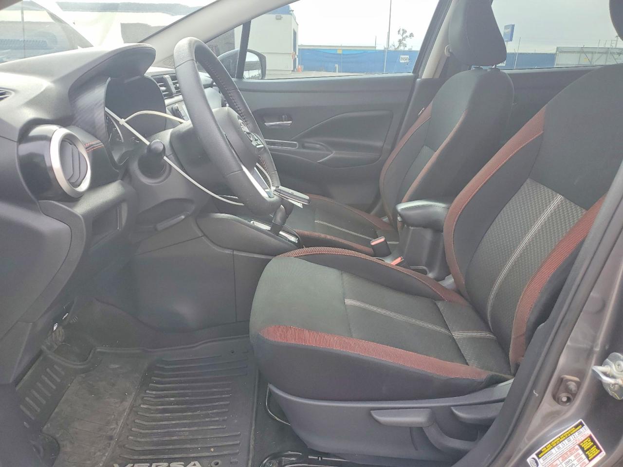 2024 NISSAN VERSA SR photo 7