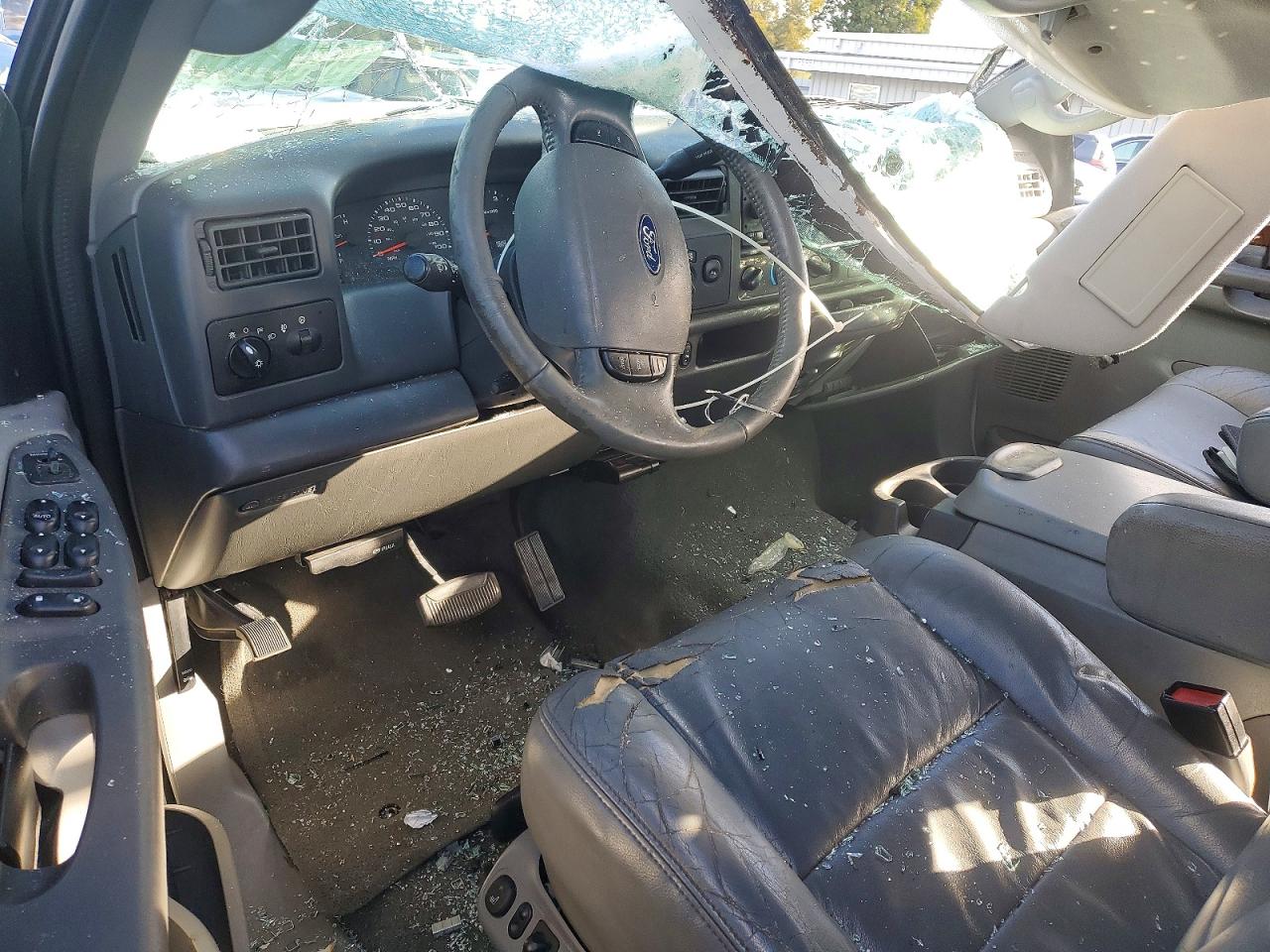 2003 FORD F350 SRW SUPER DUTY photo 8