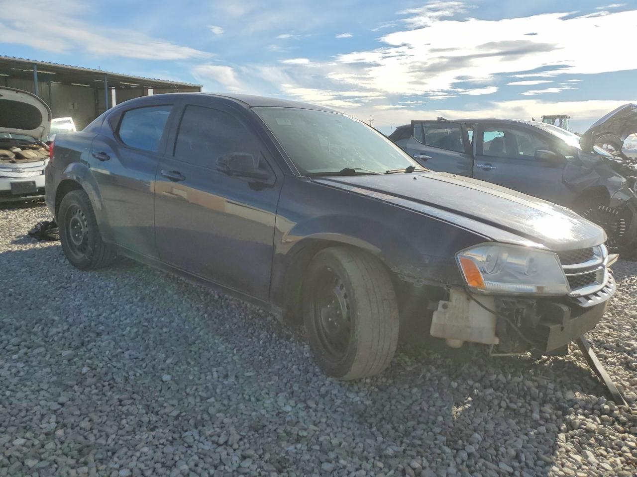 2014 DODGE AVENGER SE photo 4